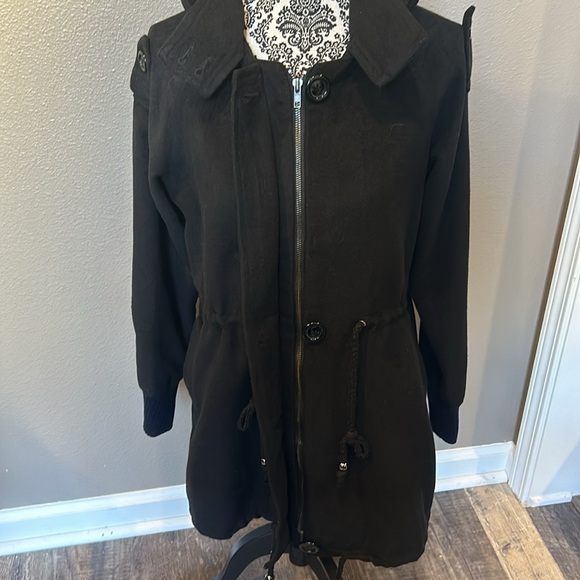 U Bbilang jacket - Picture 8 of 13